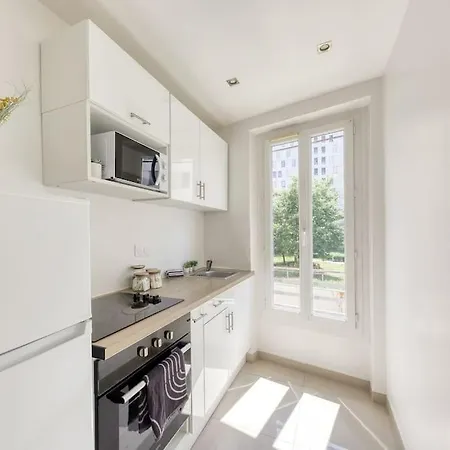 Appartement T2 Parisien- 1 Min A Pied Du Metro Ligne 13 & 14 Extérieur photo