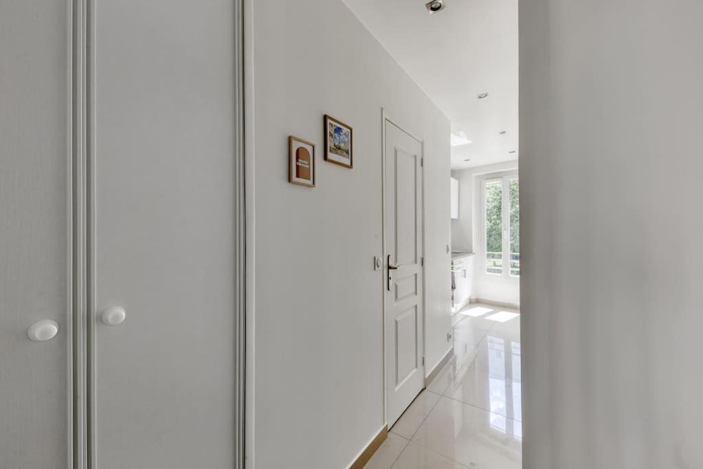T2 Parisien- 1 Min A Pied Du Metro Ligne 13 & 14 Appartement